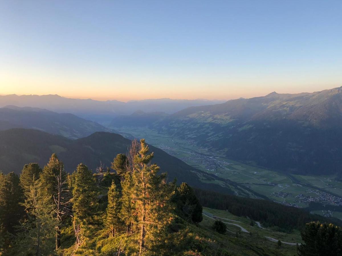 Haus Sonnenschein Apartment Hart im Zillertal Bagian luar foto