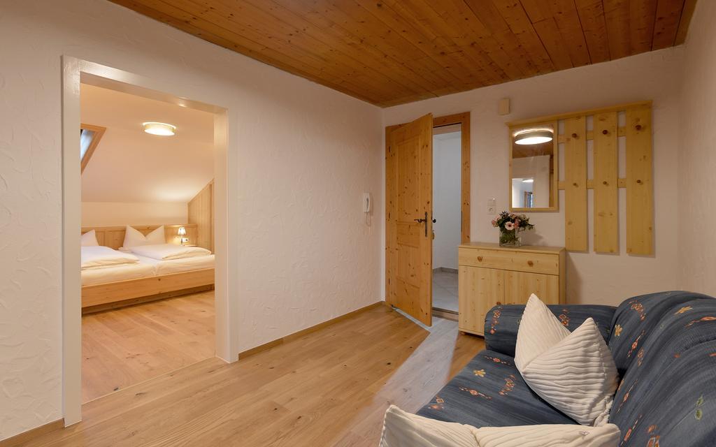 Haus Sonnenschein Apartment Hart im Zillertal Ruang foto