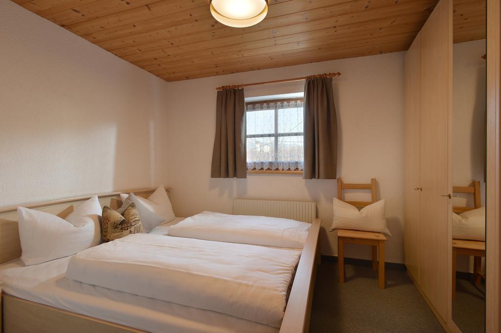 Haus Sonnenschein Apartment Hart im Zillertal Ruang foto