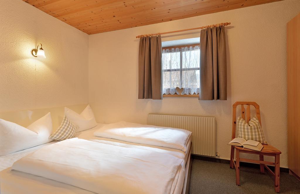 Haus Sonnenschein Apartment Hart im Zillertal Ruang foto