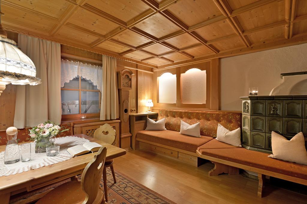 Haus Sonnenschein Apartment Hart im Zillertal Ruang foto