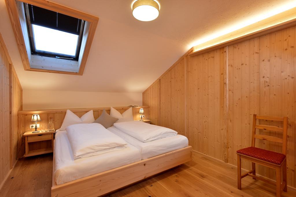 Haus Sonnenschein Apartment Hart im Zillertal Ruang foto